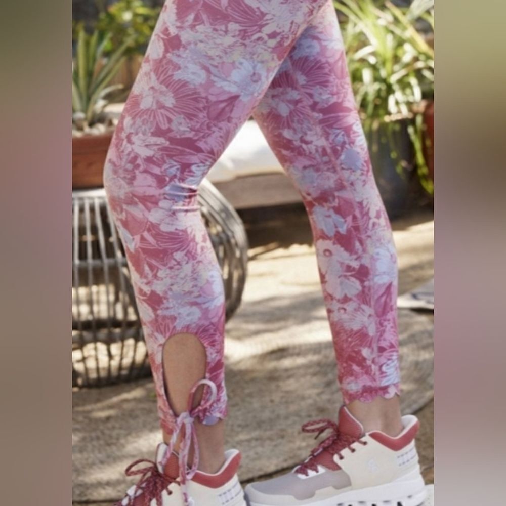 NWT $108 Anthropologie Daily Practice leggings